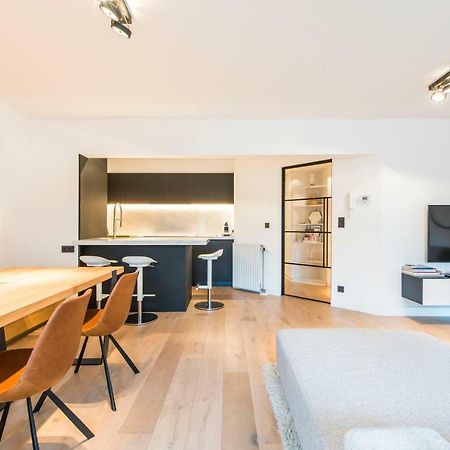 Ruim En Modern Appartement Te Knokke Nabij De Dijk Exterior foto