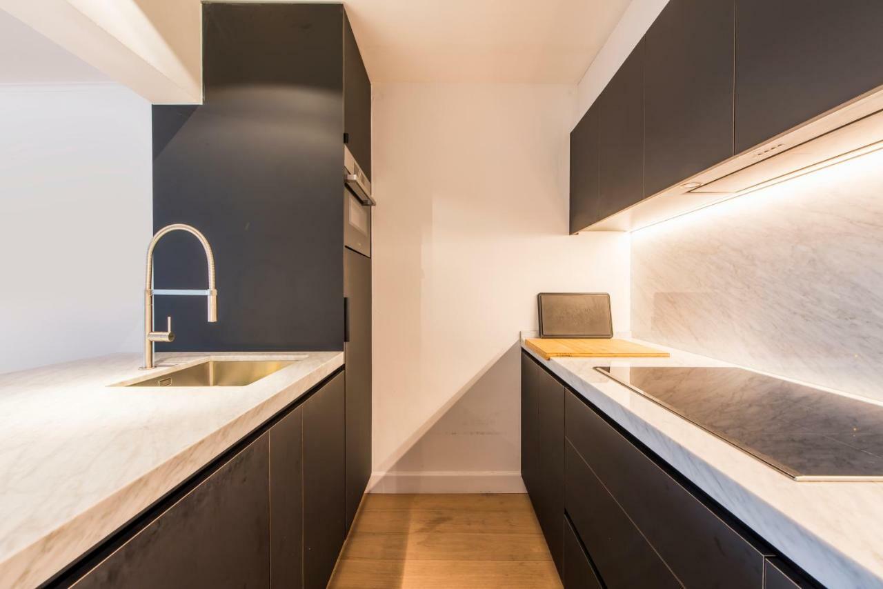 Ruim En Modern Appartement Te Knokke Nabij De Dijk Exterior foto