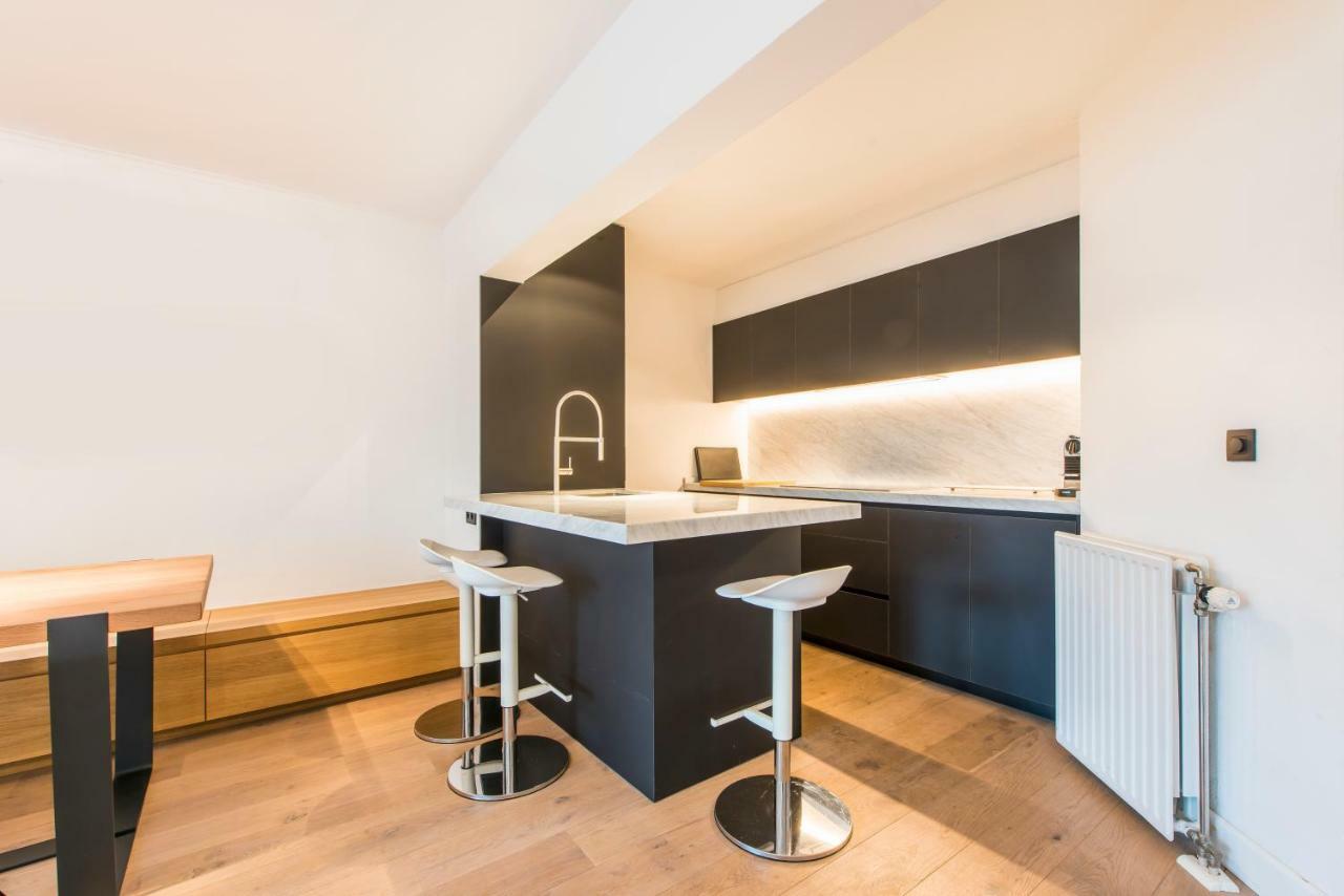 Ruim En Modern Appartement Te Knokke Nabij De Dijk Exterior foto