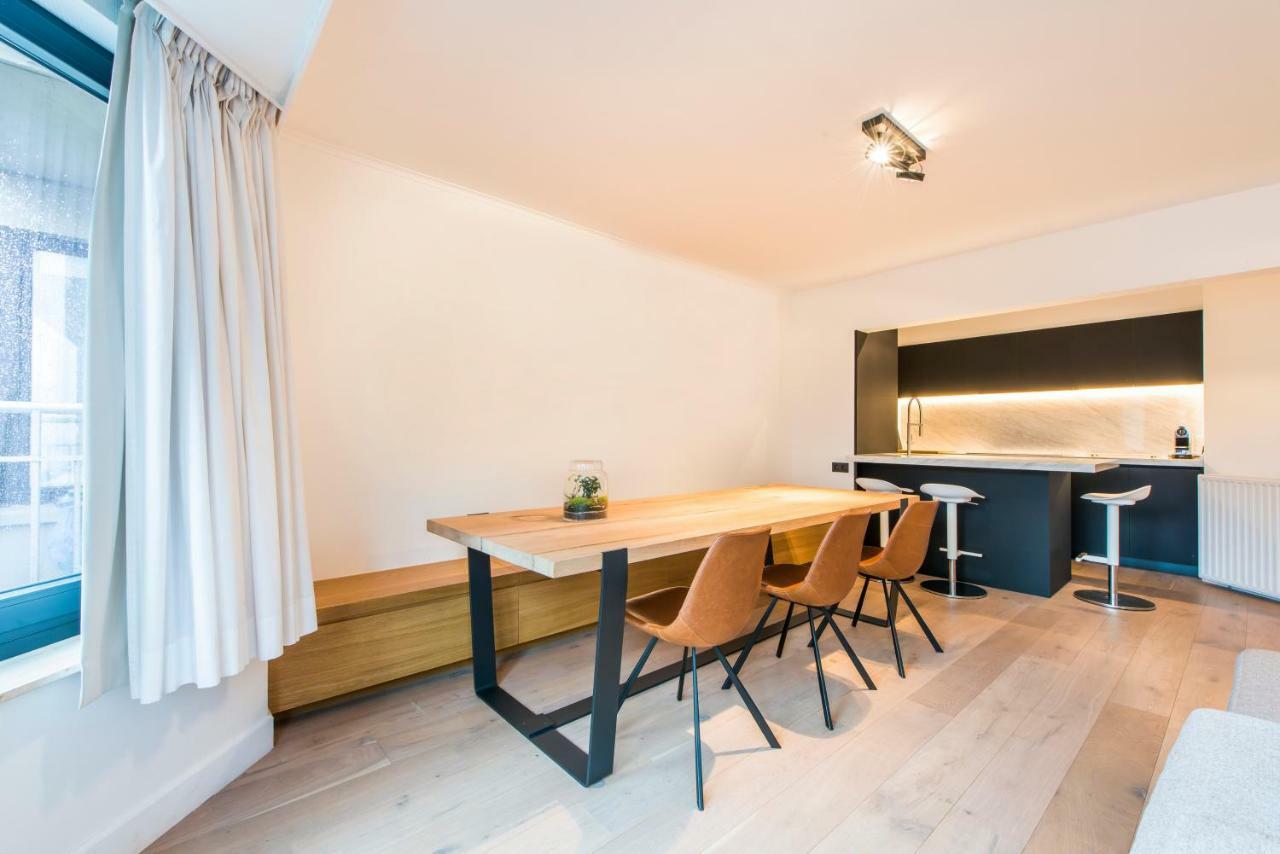 Ruim En Modern Appartement Te Knokke Nabij De Dijk Exterior foto